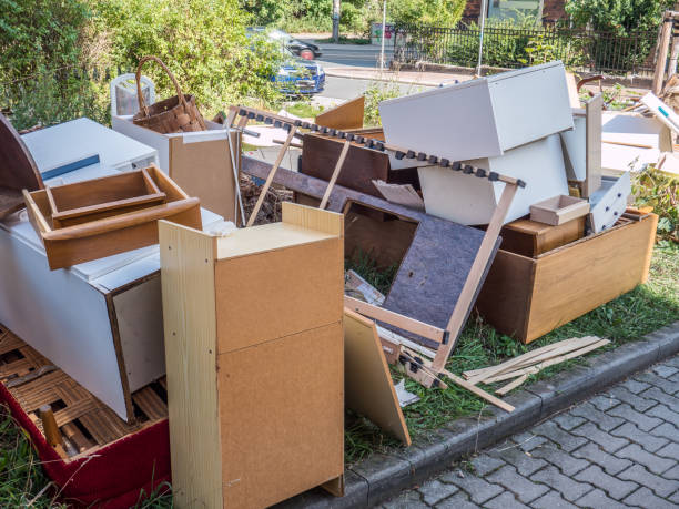 Best Trash Removal Near Me  in Staffd, OR